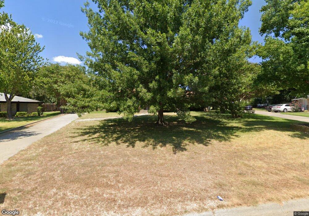 12 Scotsmeadow St, Gainesville, TX 76240 - photo 1