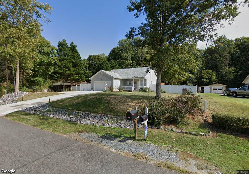 187 Dunlap Loop, Statesville, NC 28625 - photo 1