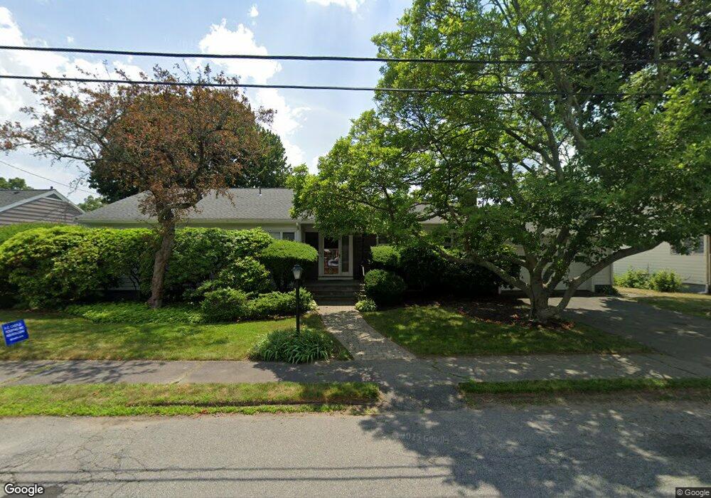 68 Dale St, Swampscott, MA 01907 - photo 1