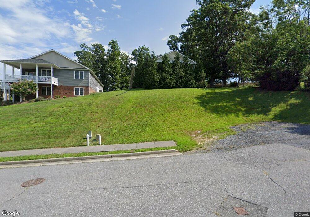 1242 Landon Dr, Harrisonburg, VA 22801 - photo 1