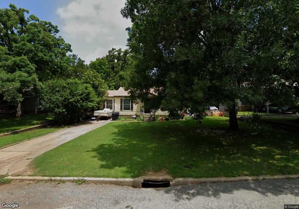 1413 W Day St, Denison, TX 75020 - photo 1