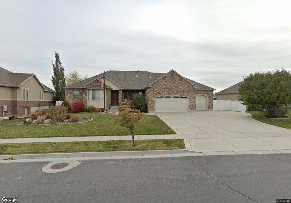2443 S 1660 W unit 101, Syracuse, UT 84075 - photo 1