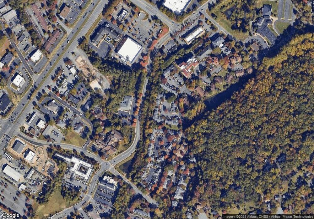 1322 Sycamore Ct, Charlottesville, VA 22901 - photo 1