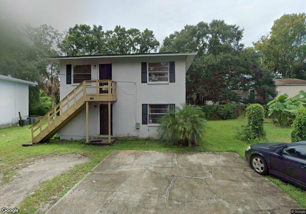 7703 New Hampshire Dr, Tampa, FL 33619 - photo 1