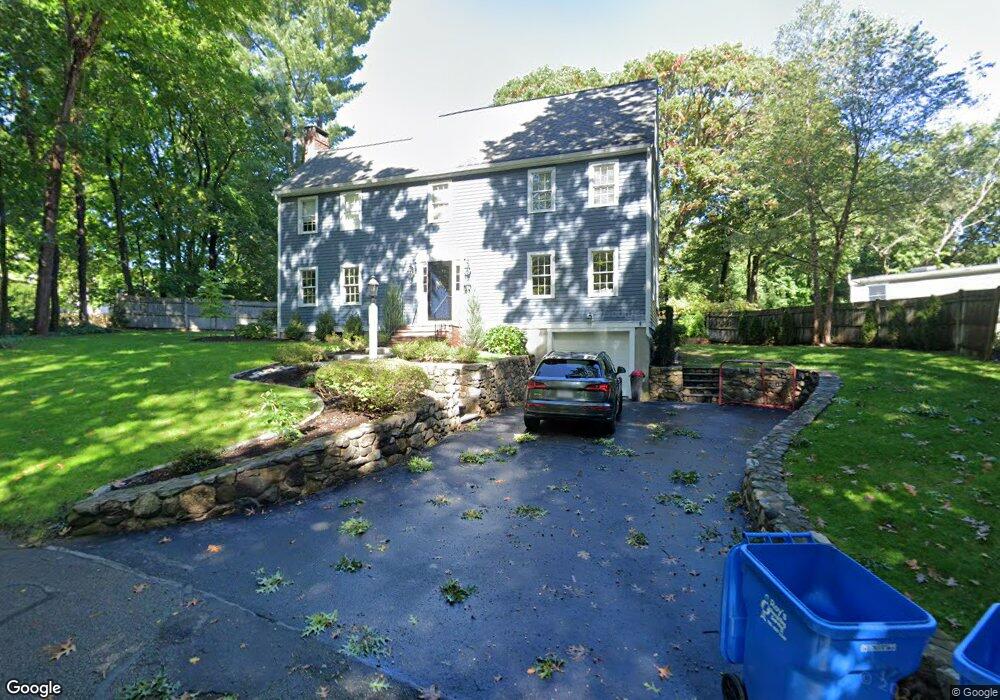 35 Hunting Cir, Wellesley Hills, MA 02481 - photo 1