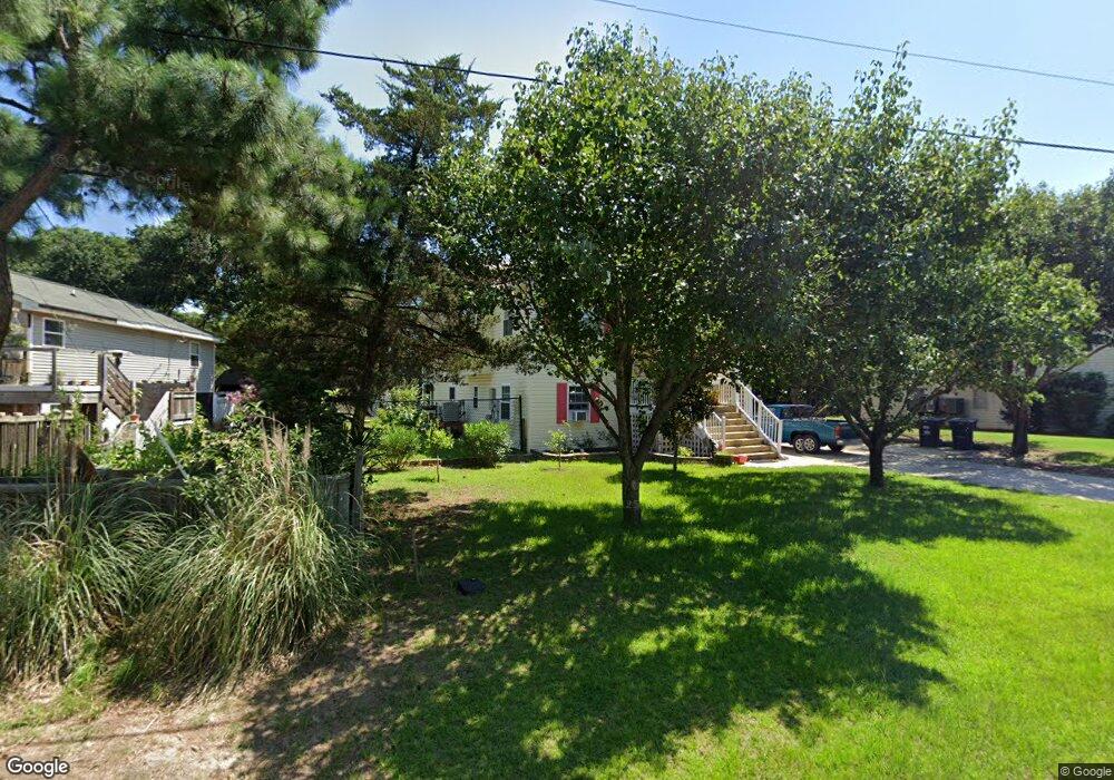 807 Swan St, Kill Devil Hills, NC 27948 - photo 1