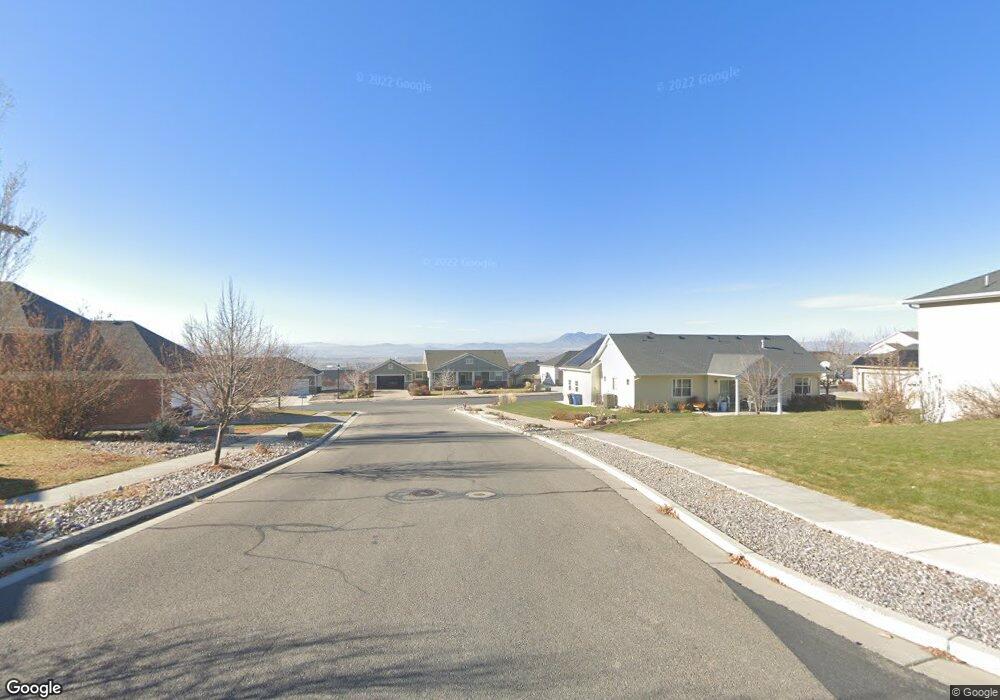 1058 E Elk Ridge Dr unit 201, Smithfield, UT 84335 - photo 1
