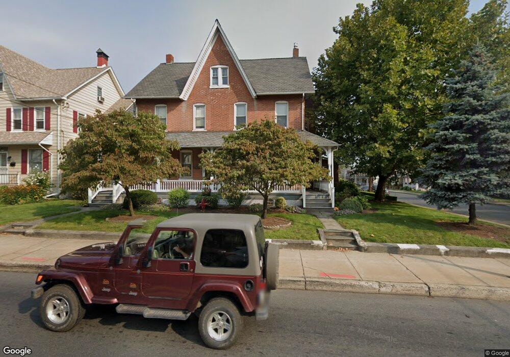 417 E Broad St, Quakertown, PA 18951 - photo 1