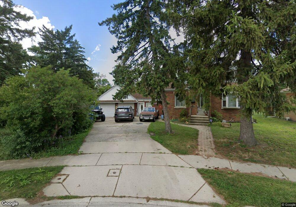 2514 Iris Ln, Des Plaines, IL 60018 - photo 1