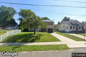421 Walnut Ave, Laurel Springs, NJ 08021