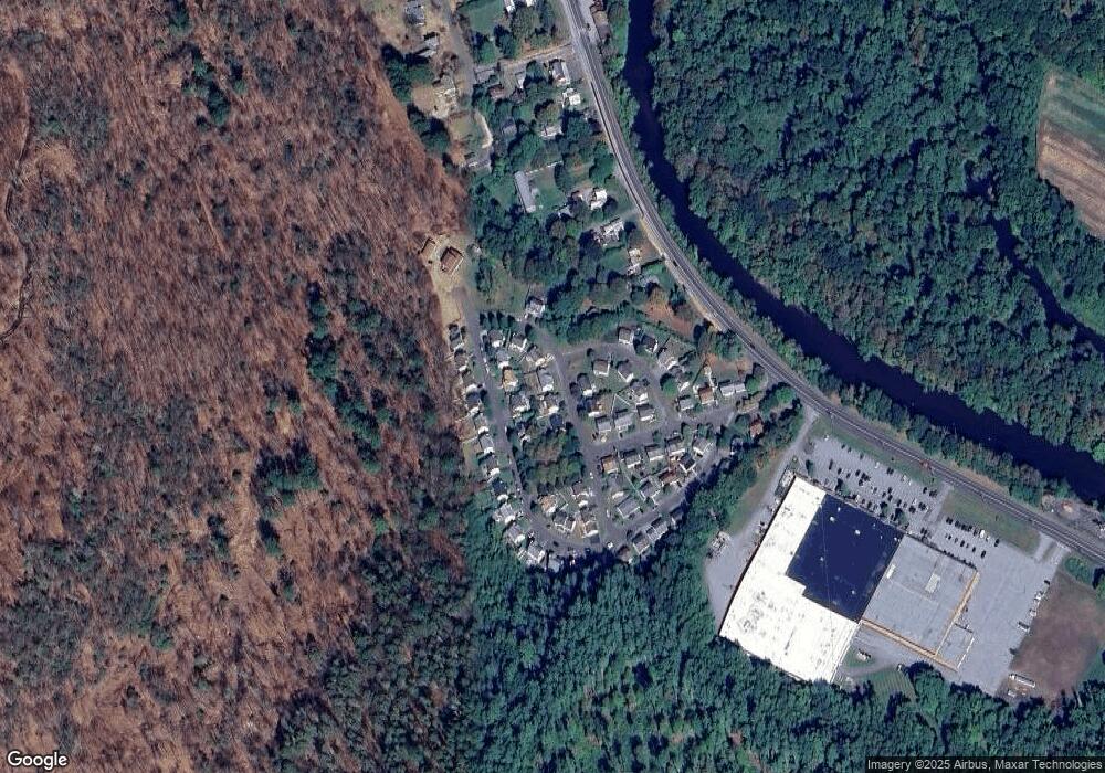 5 Fox Run Ln, New Hartford, CT 06057 - photo 1