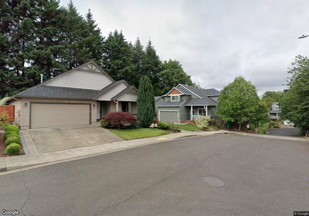 252 Emma Ln, Newberg, OR 97132 - photo 1