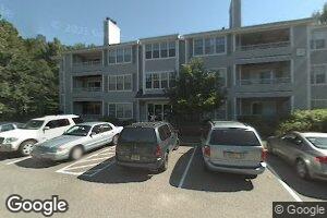 301 Raintree Ct, Helmetta, NJ 08828