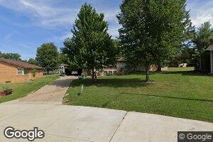 402 Mohave St, Hiawatha, KS 66434