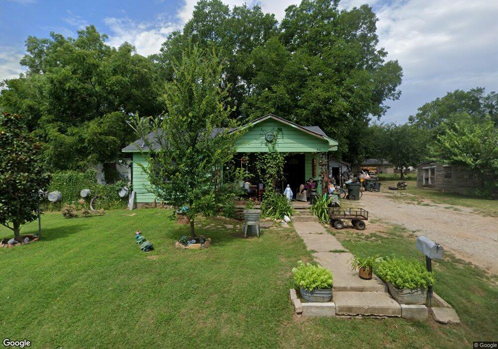 411 11th St, Wilson, OK 73463 - photo 1