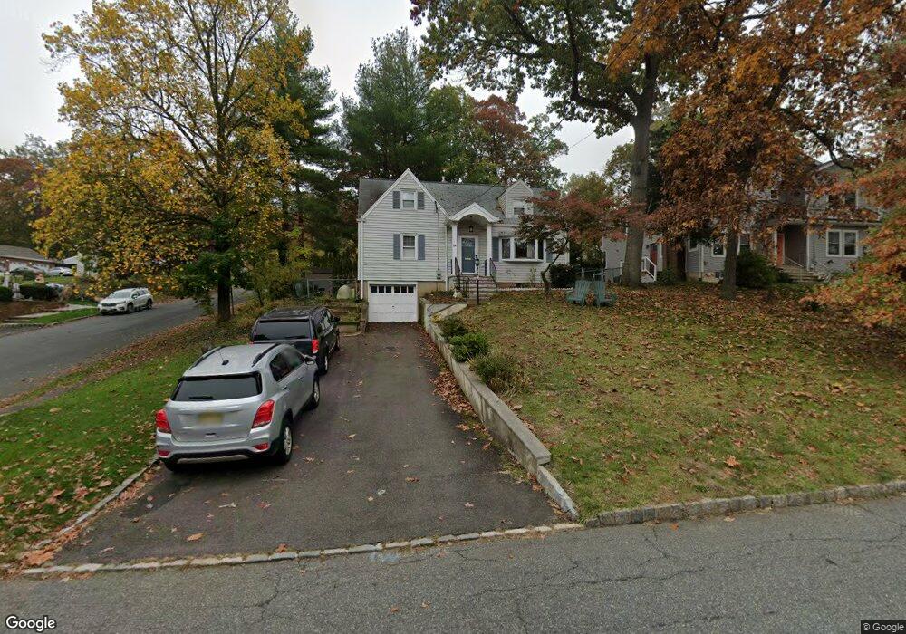 24 Sycamore Ave, Livingston, NJ 07039 - photo 1