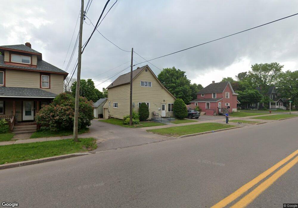 122 W Peck St, Negaunee, MI 49866 - photo 1