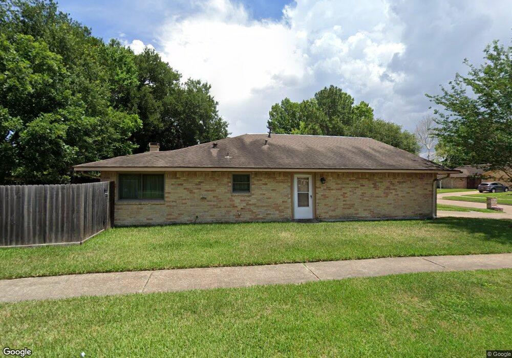 3514 Mckinley Ln, Houston, TX 77088 - photo 1