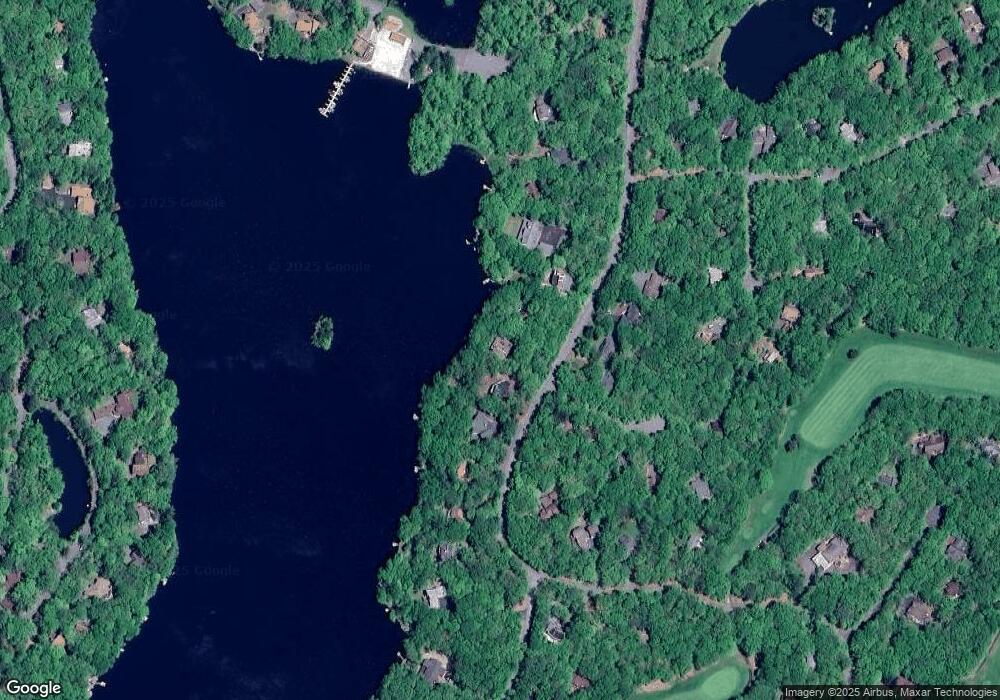 132 Broadmoor Dr, Hawley, PA 18428 - photo 1