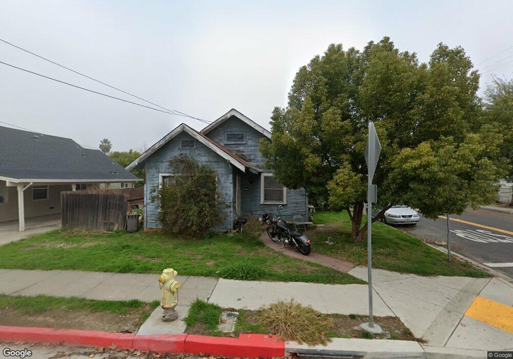 201 Columbia St, Turlock, CA 95380 - photo 1
