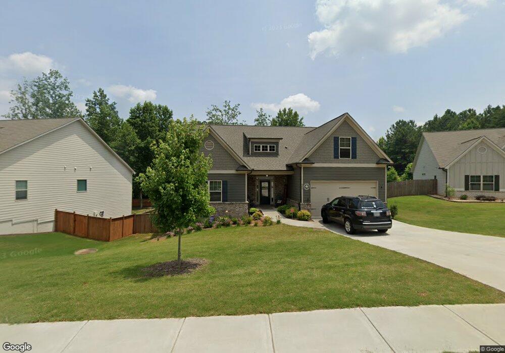 555 Wilbur Dr, Hoschton, GA 30548 - photo 1