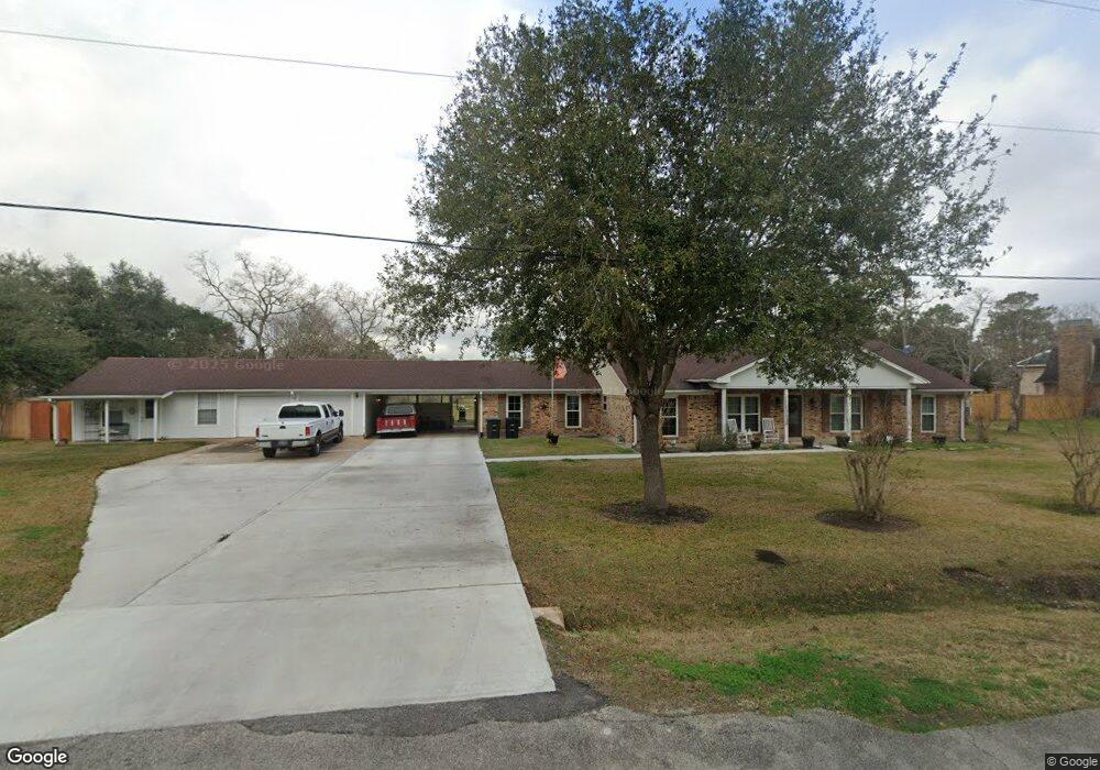 3508 Meadowlark B Ln, Alvin, TX 77511 - photo 1