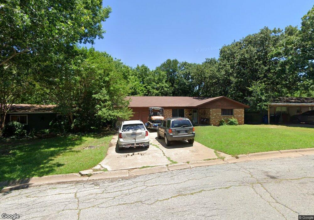 108 N Imperial Dr, Denison, TX 75020 - photo 1