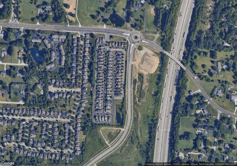 9289 Cliff Springs Trail unit 67, Columbus, OH 43240 - photo 1