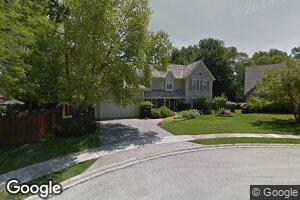301 Davis Ct, Wheaton, IL 60189
