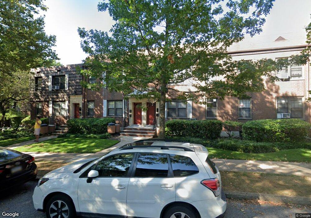 6996 136th St unit A, Flushing, NY 11367 - photo 1