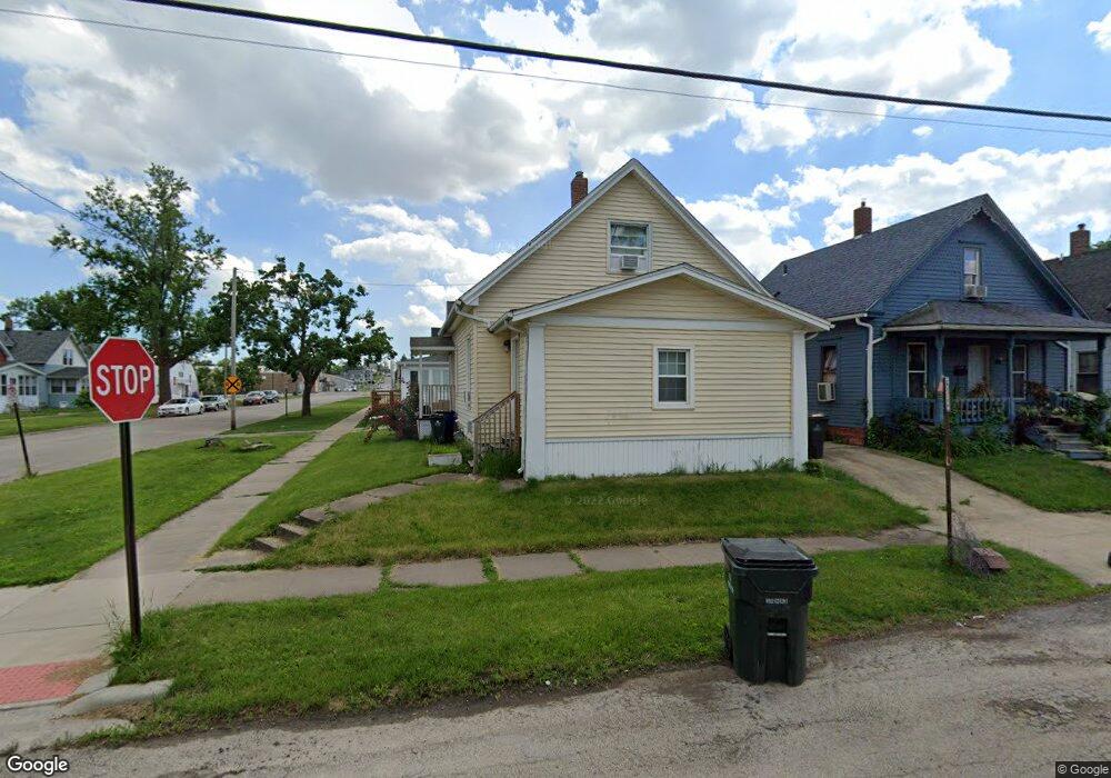 901 10th Ave SW, Cedar Rapids, IA 52404 - photo 1