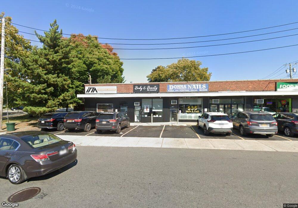 1706 Rockaway Ave, Lynbrook, NY 11563 - photo 1