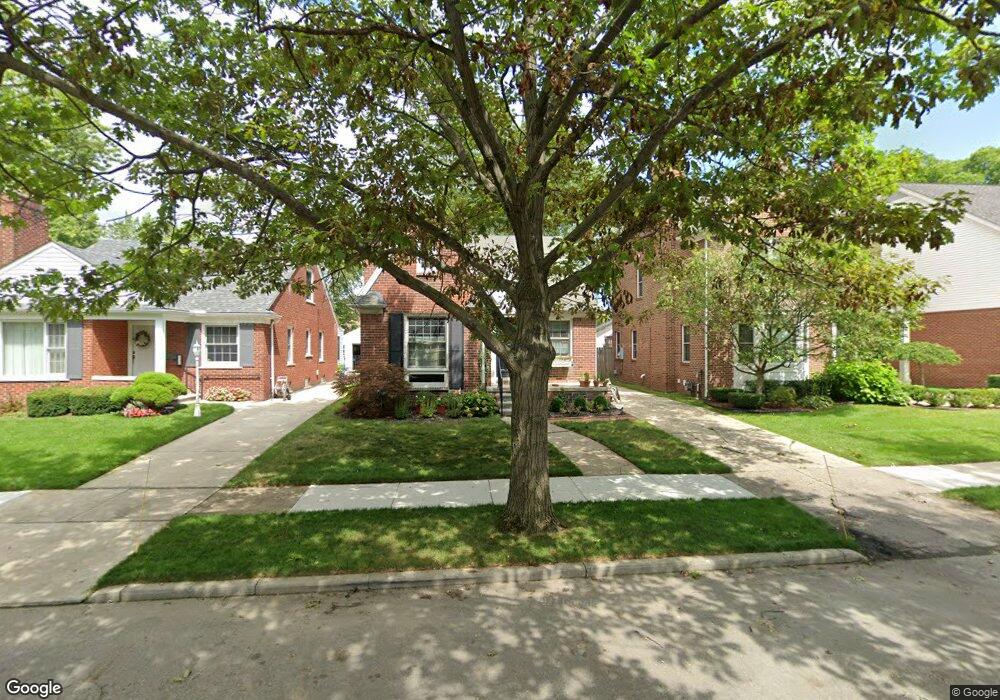 410 Madison St, Grosse Pointe Farms, MI 48236 - photo 1