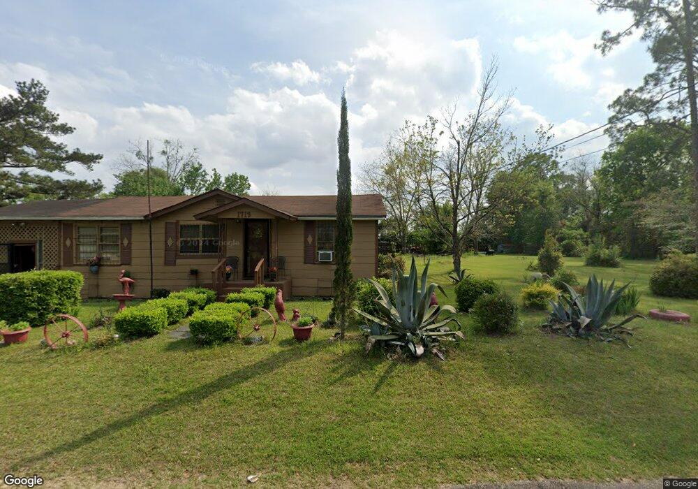 1719 Williamsburg Cir, Albany, GA 31705 - photo 1