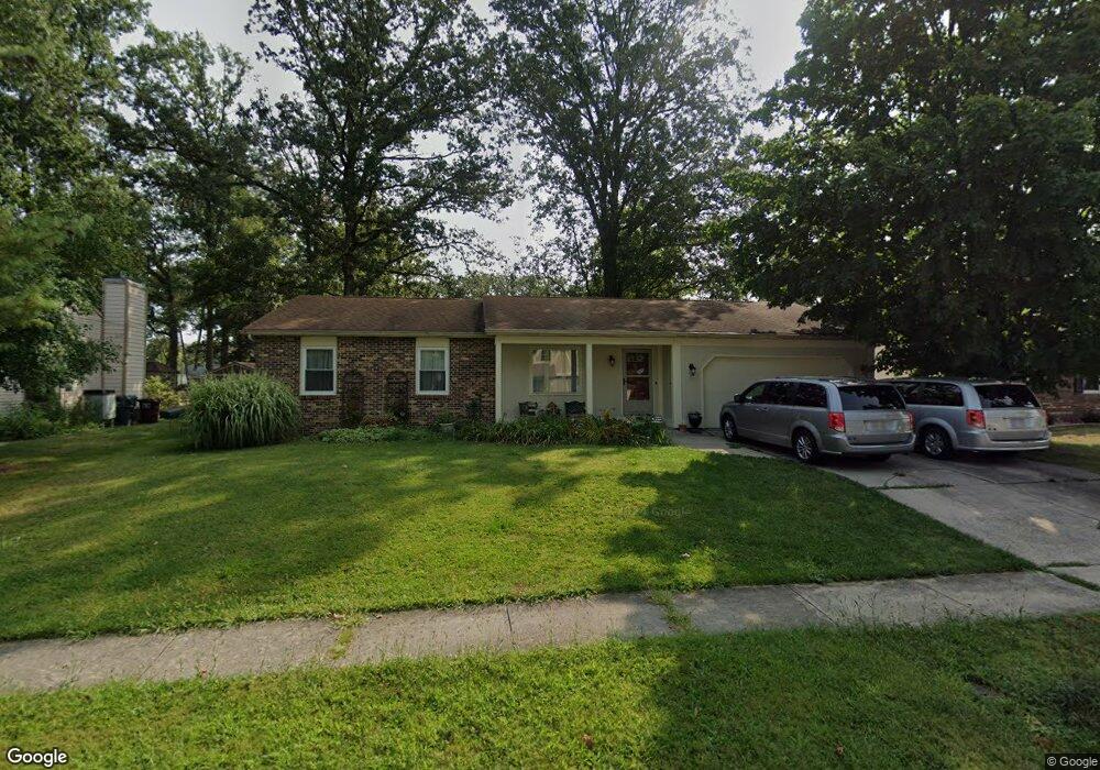 1043 Esther Blvd, Lima, OH 45805 - photo 1