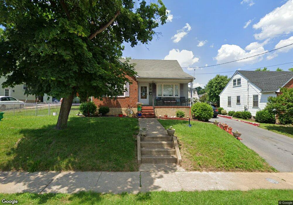 28 Third Ave, Halethorpe, MD 21227 - photo 1