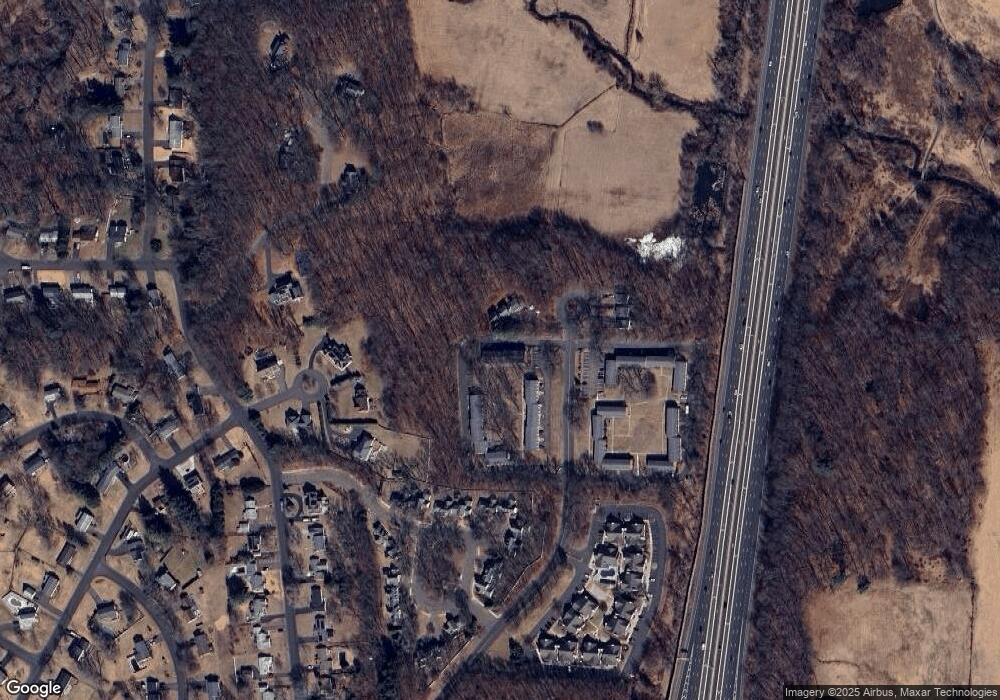 317 Dunfey Ln unit 317, Windsor, CT 06095 - photo 1