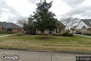 211 Acadia Park Dr, Raceland, LA 70394
