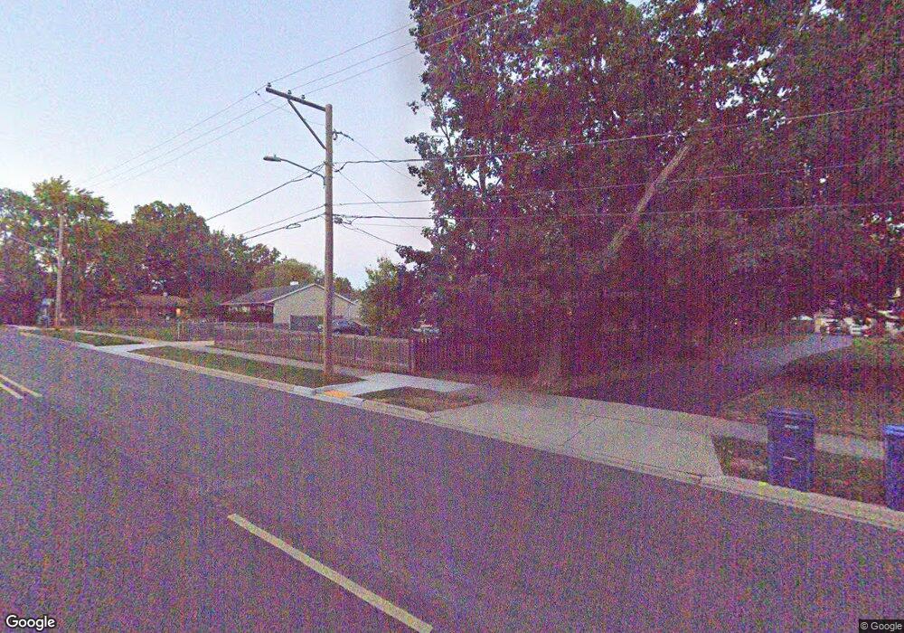 1515 N Sheridan Rd, Waukegan, IL 60085 - photo 1