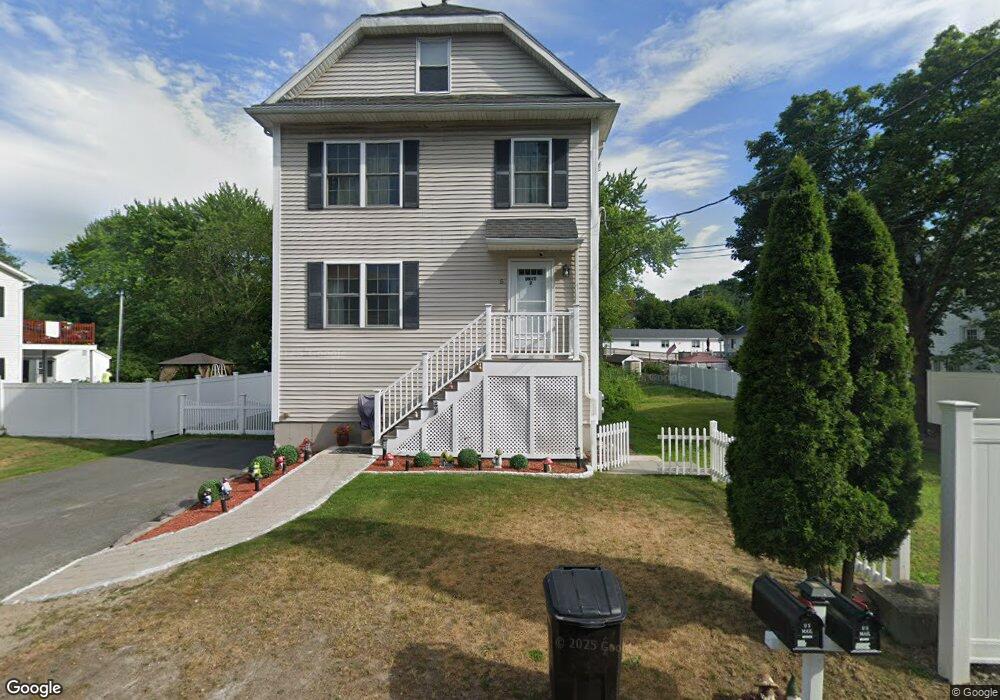 5 Eastside Ave unit 2, Saugus, MA 01906 - photo 1