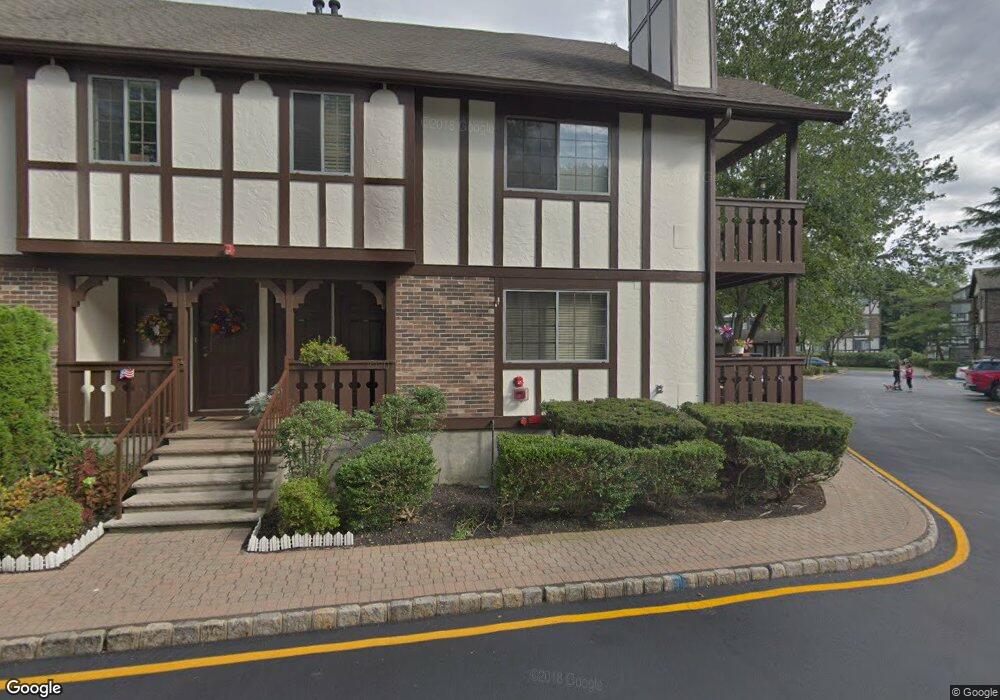 3403 Whittier Ct, Mahwah, NJ 07430 - photo 1