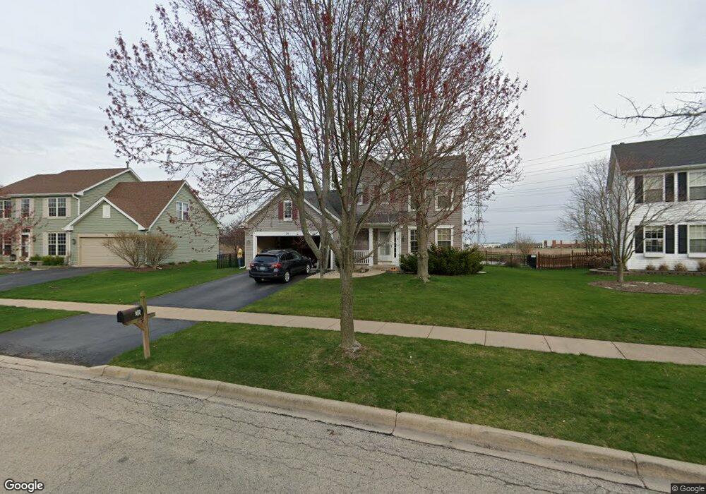 36 Pine Hill Dr, North Aurora, IL 60542 - photo 1