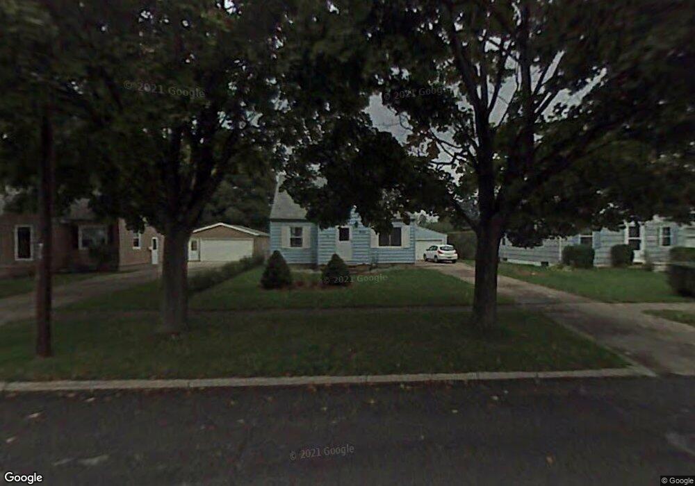 840 Pioneer Dr, North Tonawanda, NY 14120 - photo 1