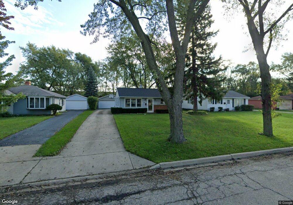 2106 Wren Ln, Rolling Meadows, IL 60008 - photo 1