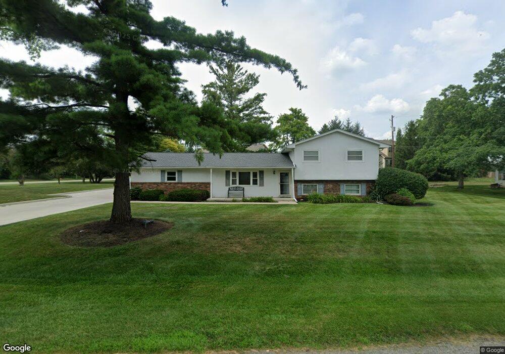 912 Briarbank Dr, Columbus, OH 43235 - photo 1