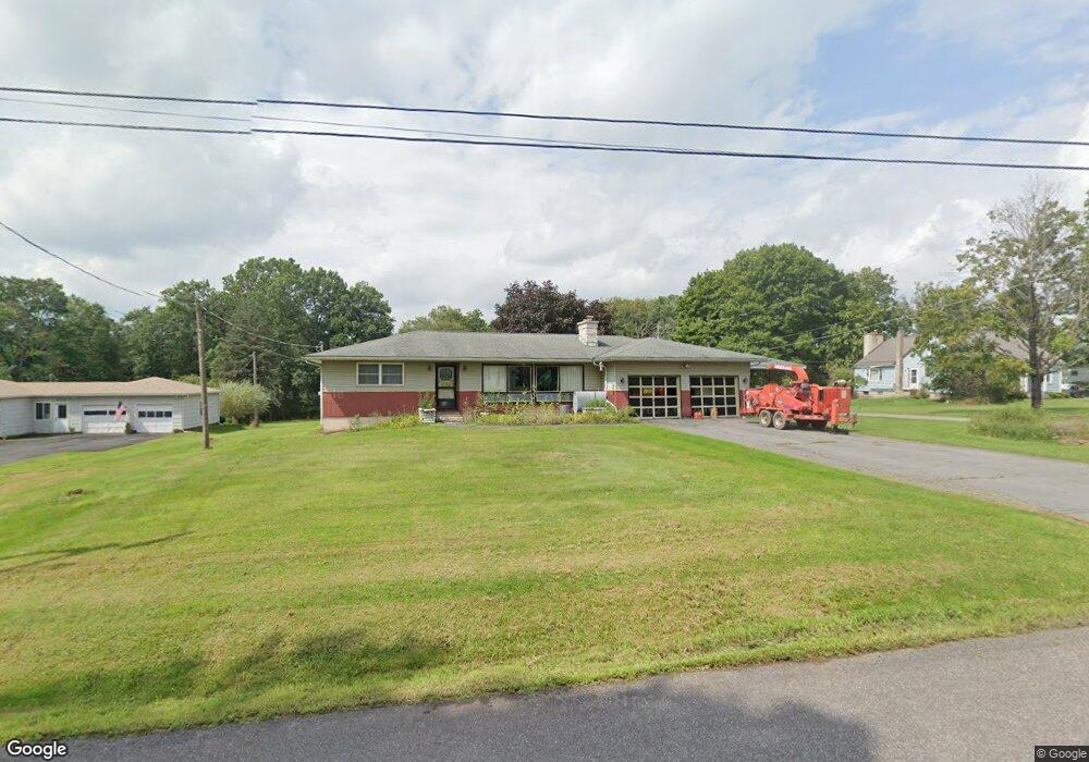 497 Rowland Rd, Greeley, PA 18425 - photo 1