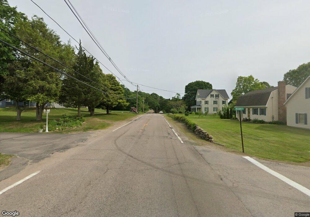 310 High St, Westerly, RI 0289 - photo 1