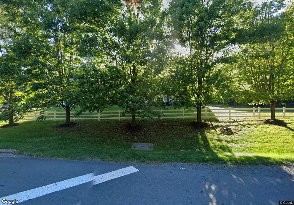 5830 Saddle Downs Place, Centreville, VA 20120 - photo 1