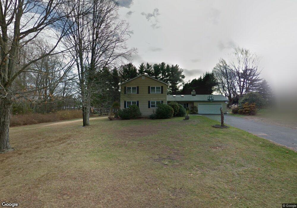 14 Old Orchard Ln, Trumbull, CT 06611 - photo 1