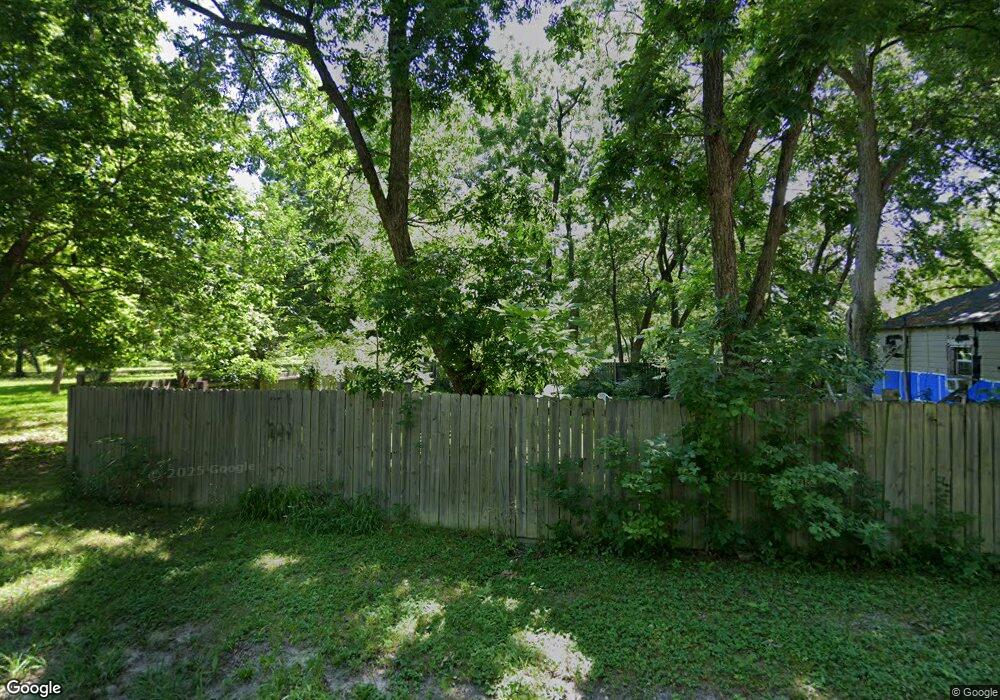 510 Braz St, Bonham, TX 75418 - photo 1